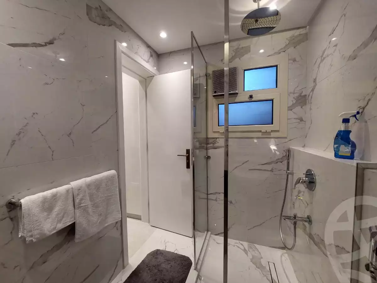 https://aqarmap.com.eg/ar/listing/6146718-for-rent-cairo-el-mohandesen-shareaa-ahmed-orabi