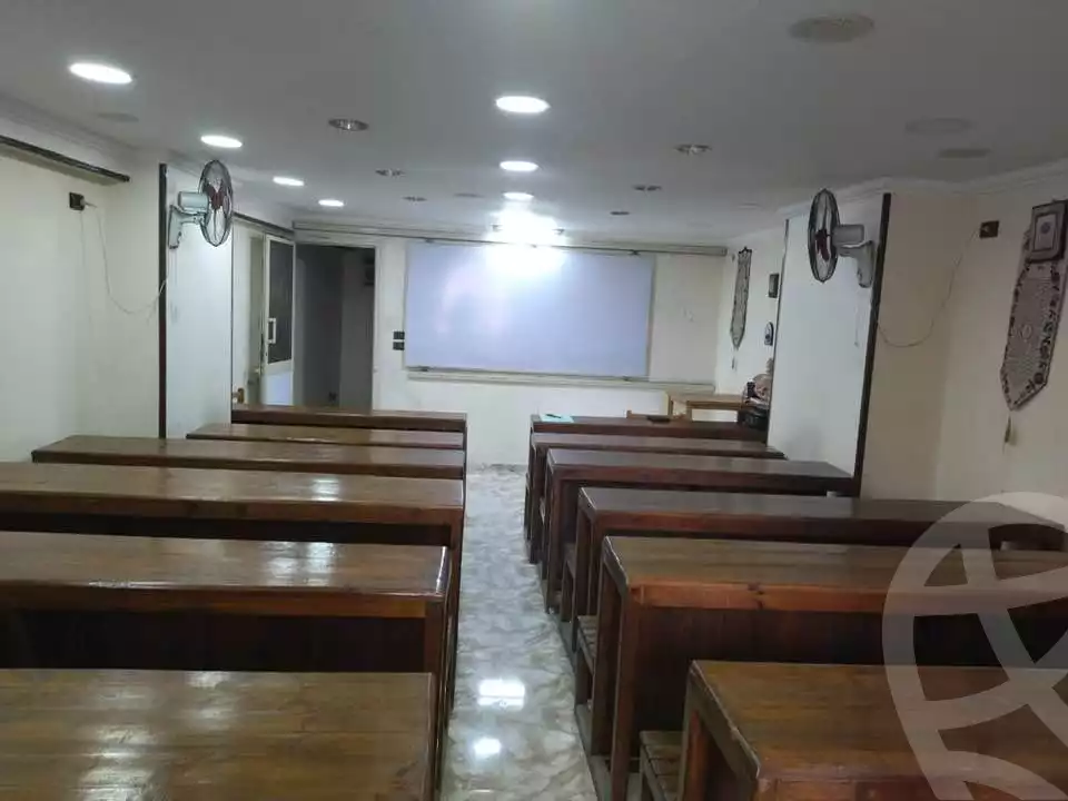 https://aqarmap.com.eg/en/listing/6147351-for-rent-alexandria-glim