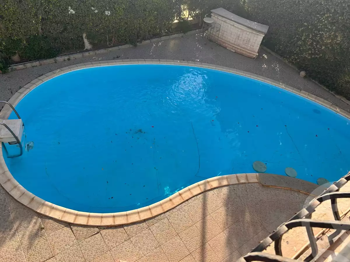 https://aqarmap.com.eg/ar/listing/6147671-for-sale-cairo-el-sheikh-zayed-city-compounds-el-rabwa