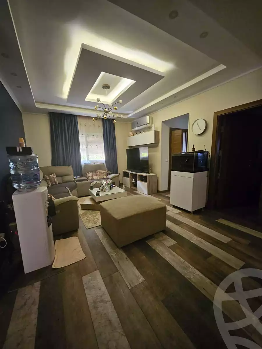 https://aqarmap.com.eg/en/listing/6147732-for-sale-cairo-el-sheikh-zayed-city-compounds-continental-villas