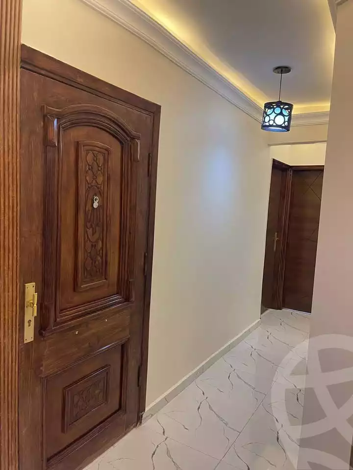 https://aqarmap.com.eg/ar/listing/6148998-for-sale-cairo-ain-shams-ain-shams-el-sharkia