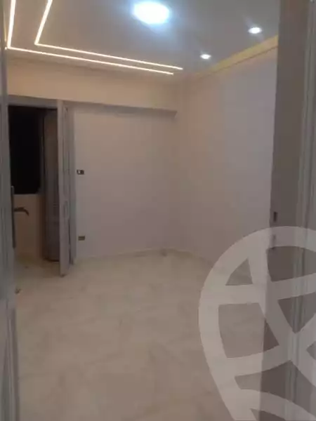 https://aqarmap.com.eg/en/listing/6150449-for-sale-alexandria-camp-cesar-al-anba-younis-st