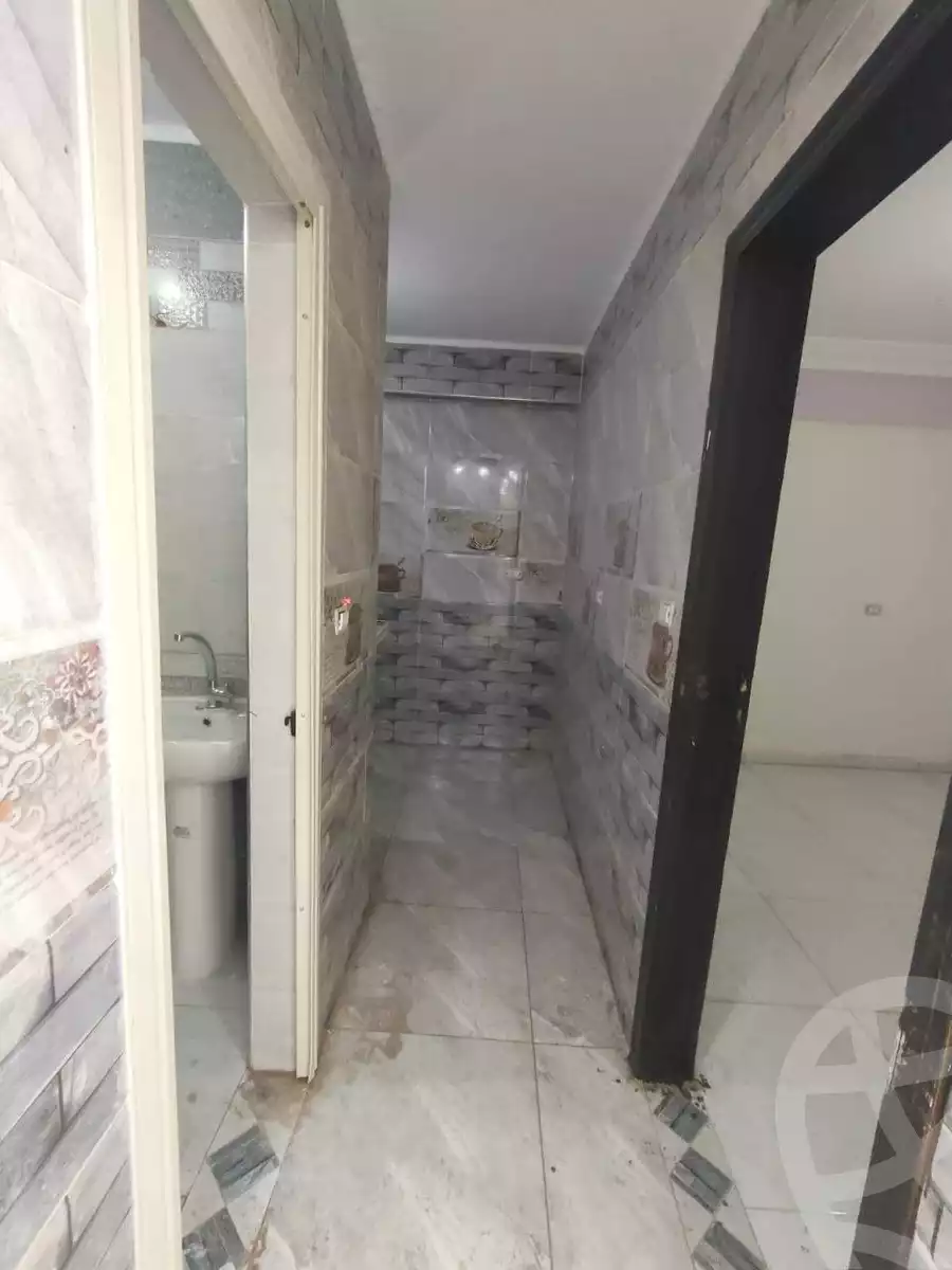 https://aqarmap.com.eg/en/listing/6150913-for-sale-qalyubia-shubra-el-khaima-om-bayoumi