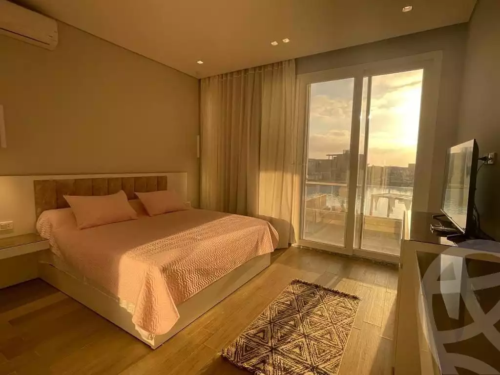 https://aqarmap.com.eg/ar/listing/6152077-for-rent-north-coast-resorts-hacienda-bay-water-villas-hacienda-bay