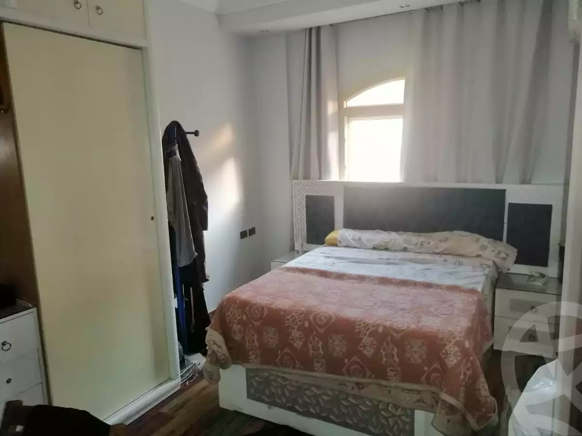 https://aqarmap.com.eg/en/listing/6152828-for-sale-cairo-el-sheikh-zayed-city-compounds-el-yasmeen-compound