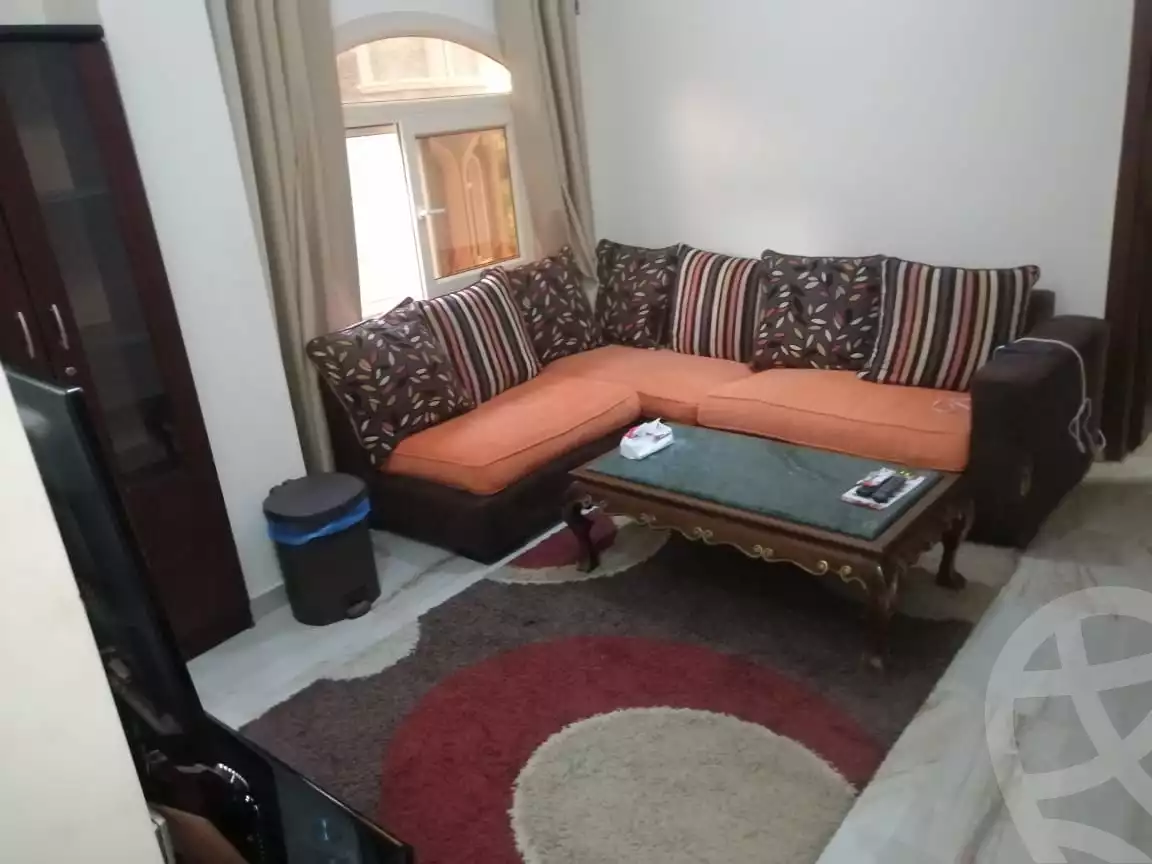 https://aqarmap.com.eg/en/listing/6152828-for-sale-cairo-el-sheikh-zayed-city-compounds-el-yasmeen-compound