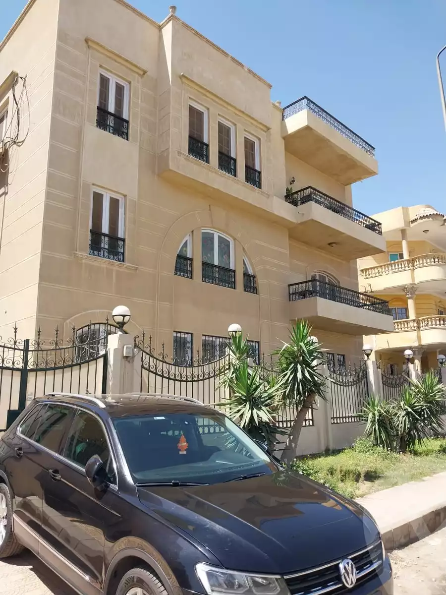 https://aqarmap.com.eg/ar/listing/6153226-for-sale-cairo-new-cairo-el-ahyaa-fifth-neighborhood