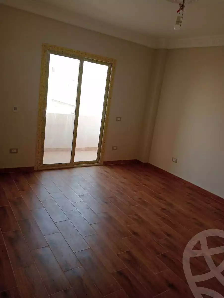 https://aqarmap.com.eg/en/listing/6153490-for-sale-cairo-mokattam-lhdb-l-ly-street-83