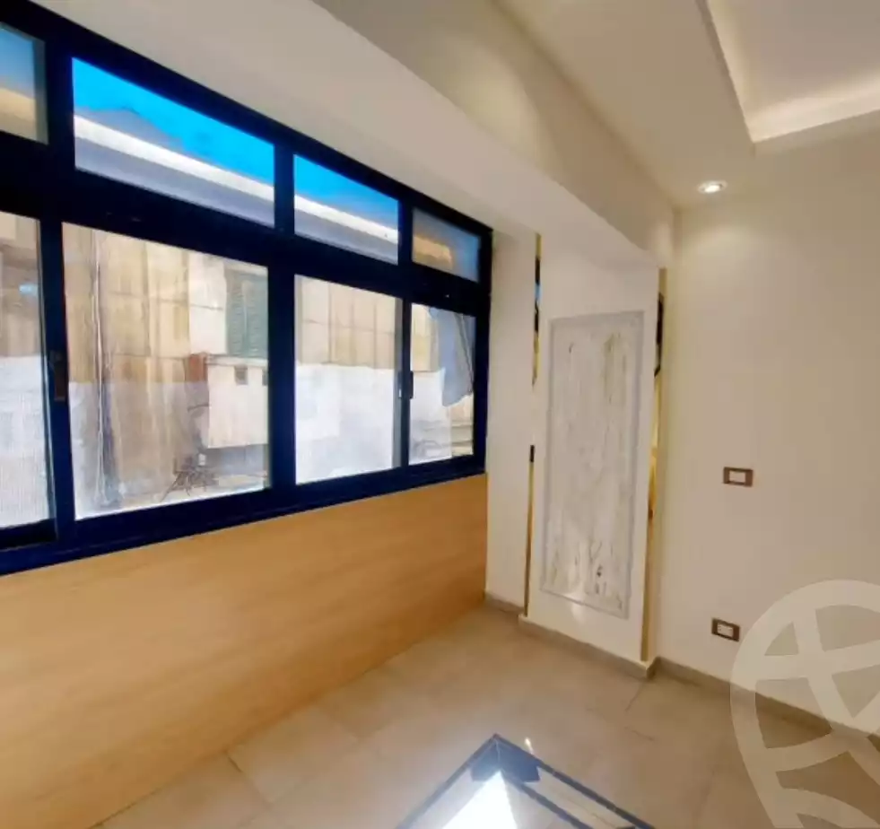 https://aqarmap.com.eg/en/listing/6153533-for-sale-alexandria-camp-cesar-port-said-street