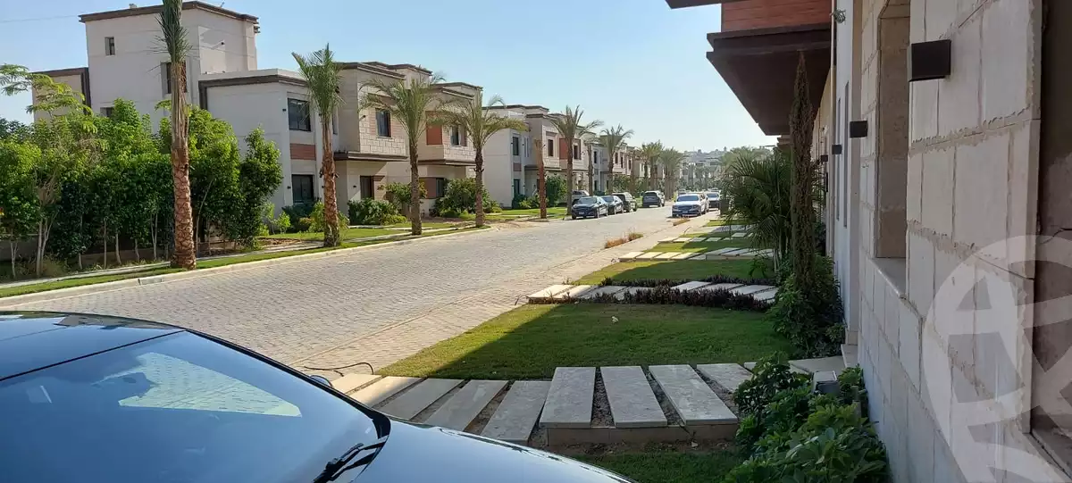 https://aqarmap.com.eg/en/listing/6153954-for-sale-cairo-new-cairo-compounds-azzar