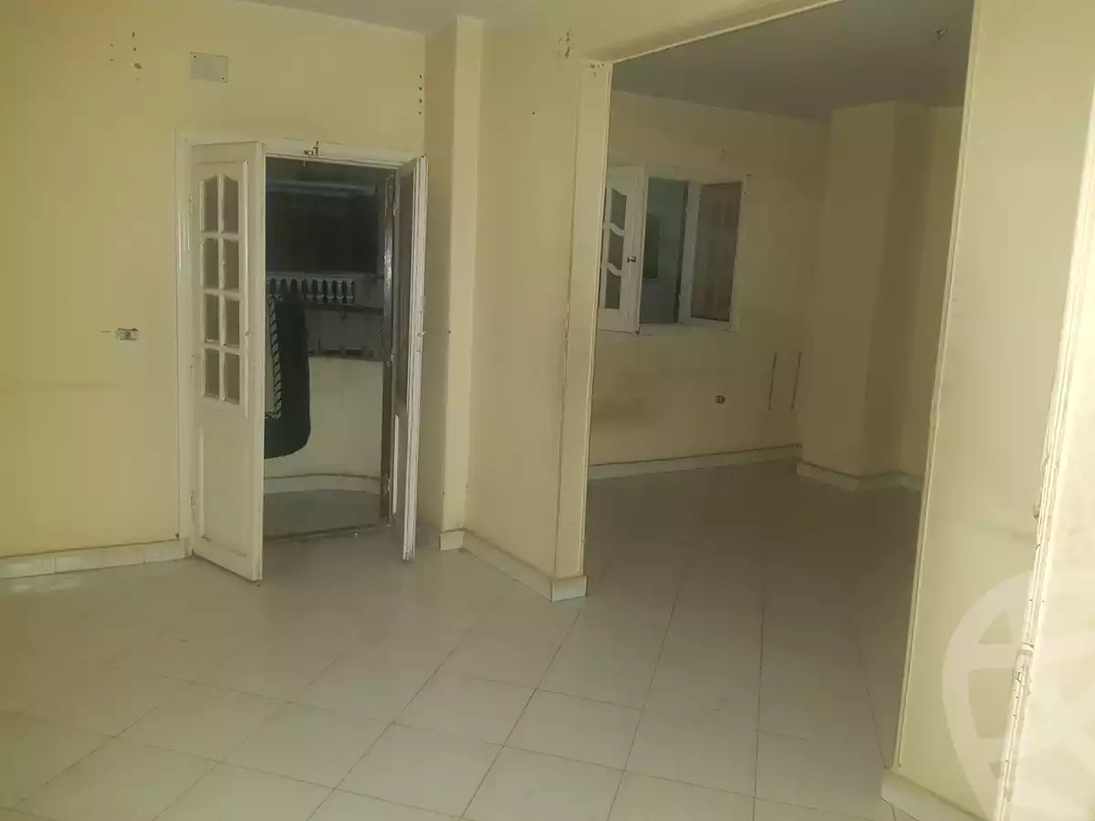 https://aqarmap.com.eg/ar/listing/6154032-for-sale-cairo-ain-shams-ahmed-esmat-st