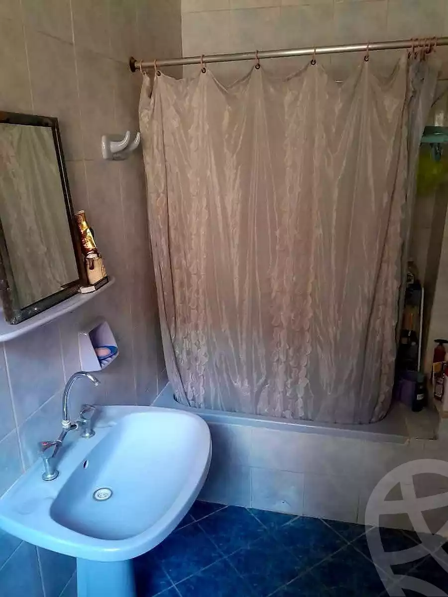 https://aqarmap.com.eg/en/listing/6154429-for-sale-cairo-el-haram-shareaa-el-haram