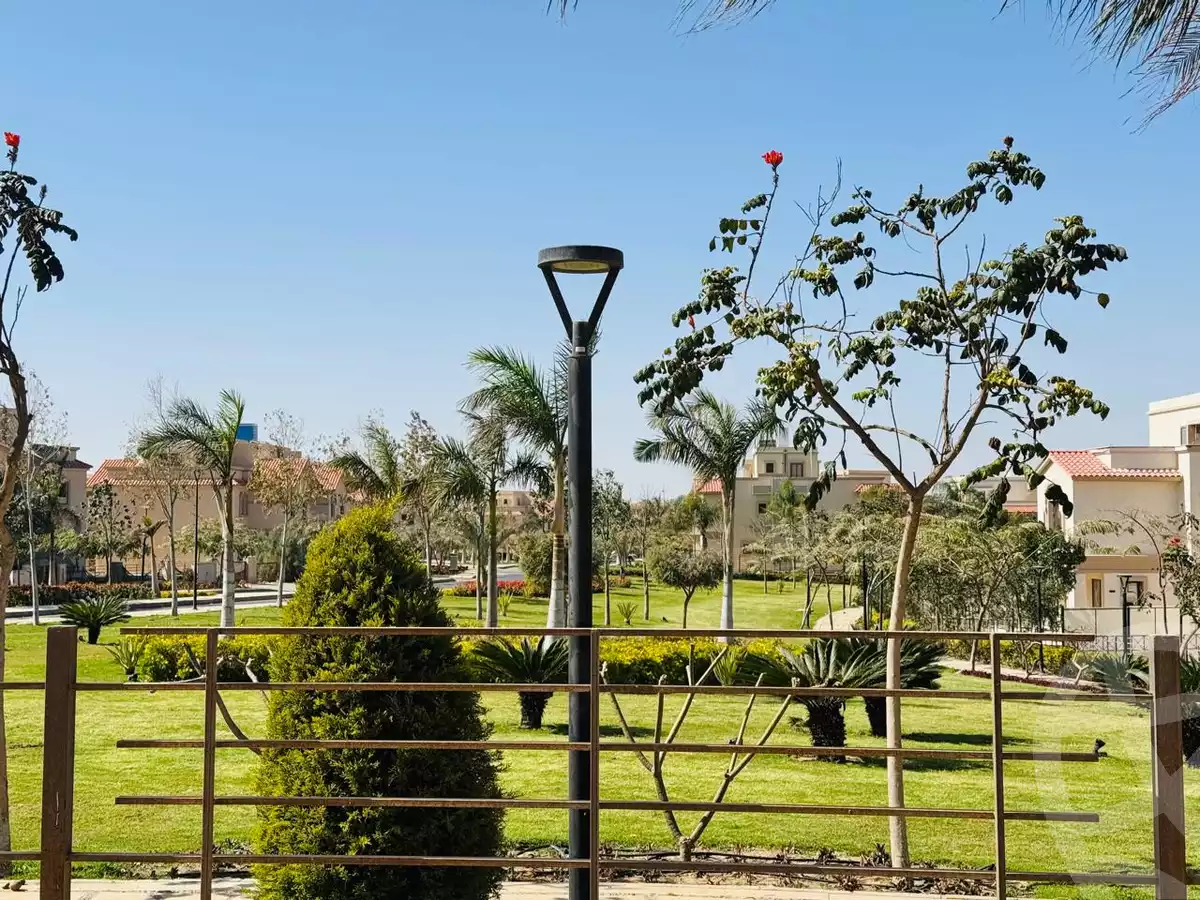 https://aqarmap.com.eg/ar/listing/6154943-for-sale-cairo-new-cairo-madinaty-lmntq-lthlthh-fylt-group-25