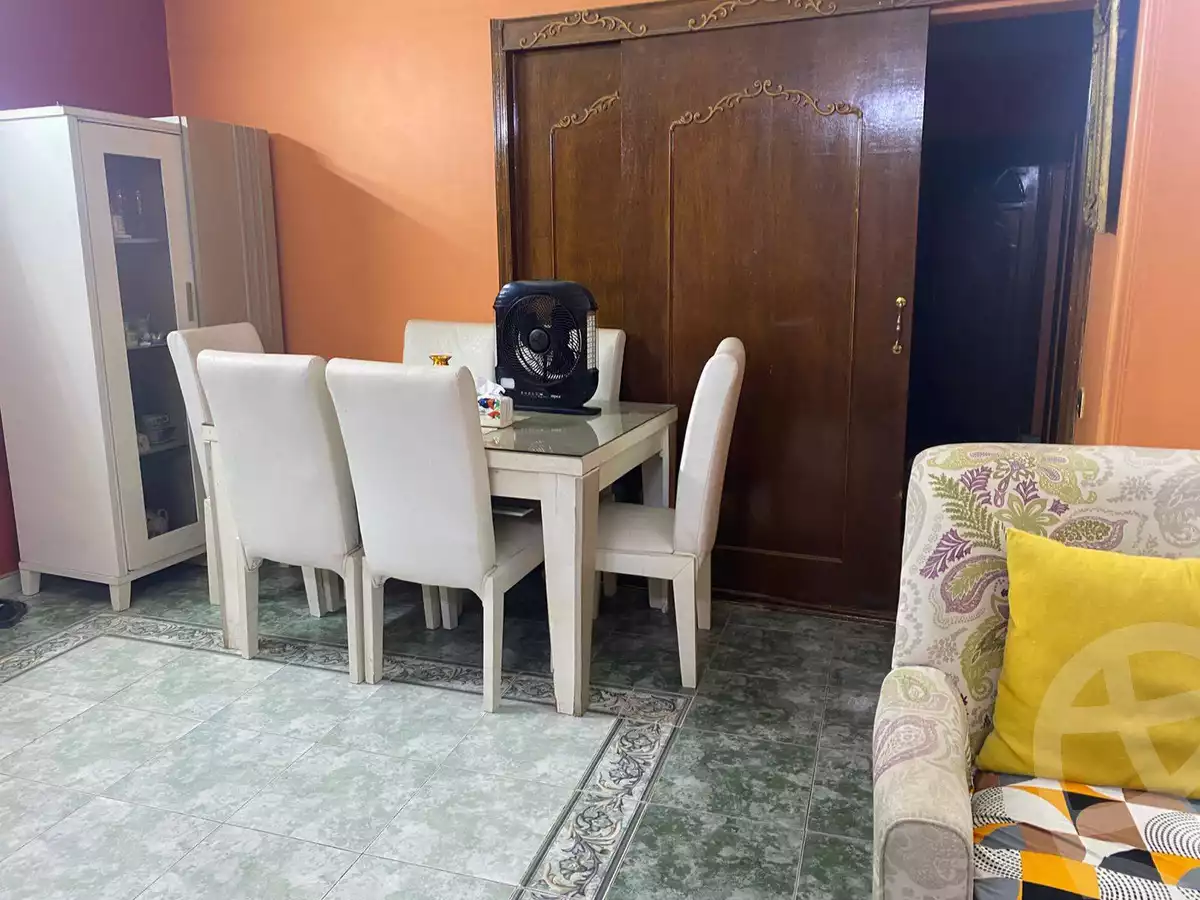 https://aqarmap.com.eg/en/listing/6155154-for-sale-cairo-el-haram-shareaa-khatem-el-morsalen