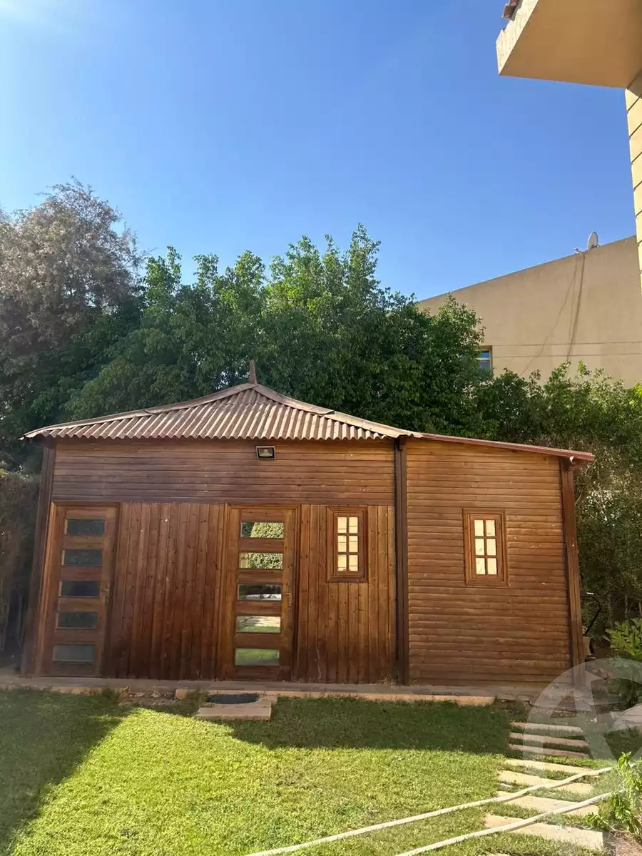 https://aqarmap.com.eg/en/listing/6155155-for-sale-cairo-el-sheikh-zayed-city-compounds-el-rabwa