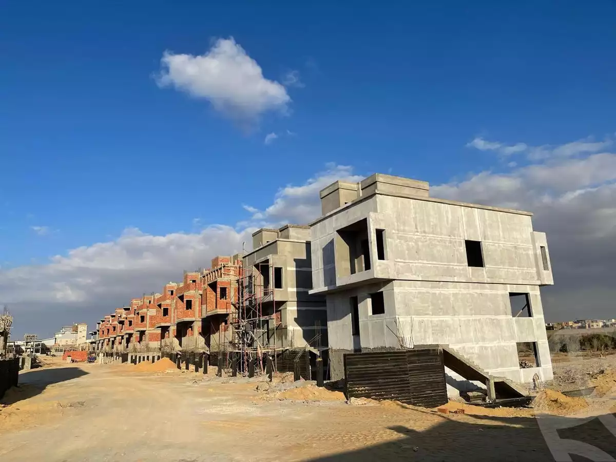 https://aqarmap.com.eg/ar/listing/6157998-for-sale-cairo-el-sheikh-zayed-city-lshykh-zyd-ljdyd-zayed-greens