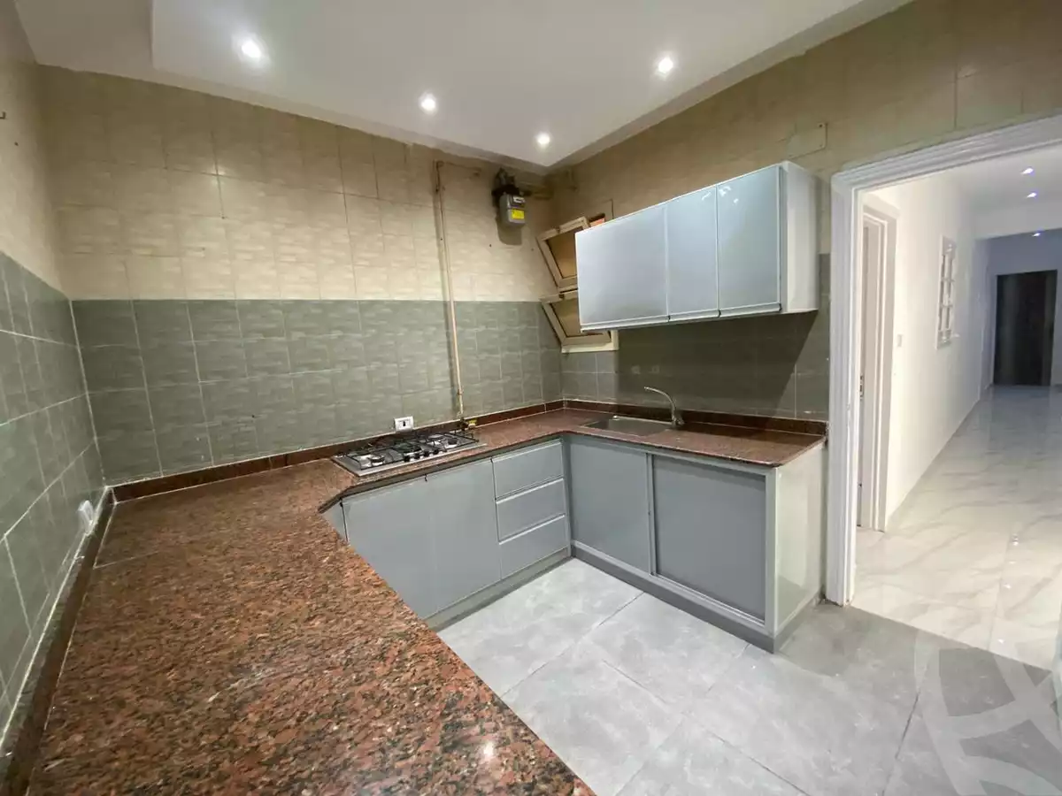 https://aqarmap.com.eg/ar/listing/6160590-for-sale-cairo-new-cairo-el-ahyaa-first-neighborhood-street-12