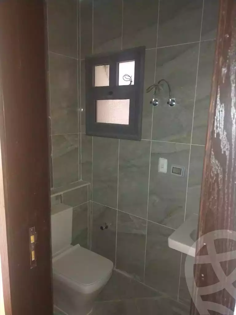 https://aqarmap.com.eg/en/listing/6160788-for-sale-cairo-new-cairo-compounds-el-deyar-mokhabarat