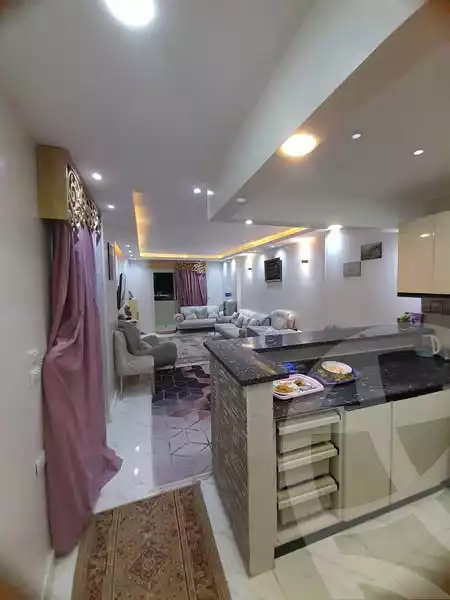 https://aqarmap.com.eg/ar/listing/6161016-for-sale-cairo-el-haram-shareaa-khatem-el-morsalen