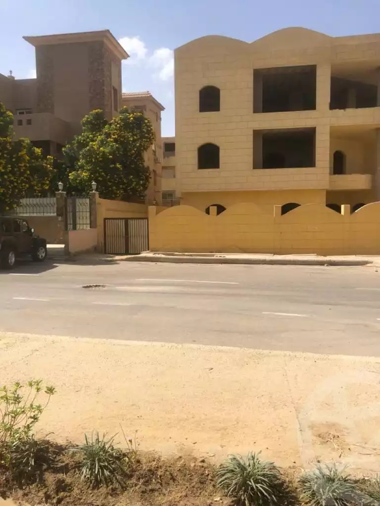 https://aqarmap.com.eg/en/listing/6017632-for-sale-cairo-new-cairo-el-narges-el-narges-8