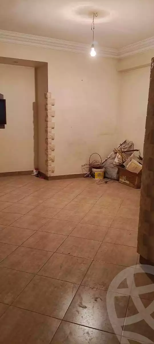 https://aqarmap.com.eg/en/listing/6162257-for-sale-qalyubia-shubra-el-khaima-shubra-el-khaima-city-hamis-st