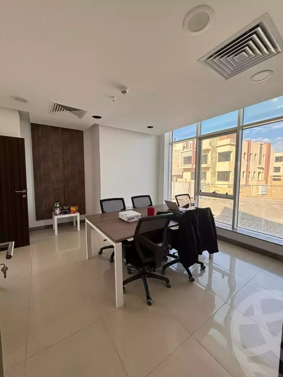 https://aqarmap.com.eg/ar/listing/6162389-for-rent-cairo-el-sheikh-zayed-city-compounds-tryfywm-zyd-nm-llttwyr