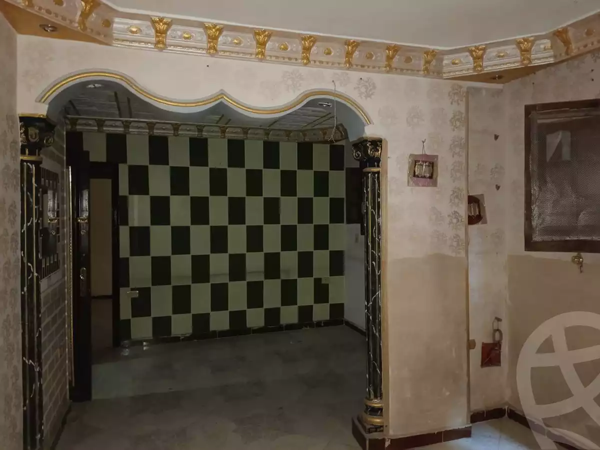 https://aqarmap.com.eg/ar/listing/6163054-for-sale-cairo-ain-shams-ain-shams-el-sharkia-el-eshrein-stt
