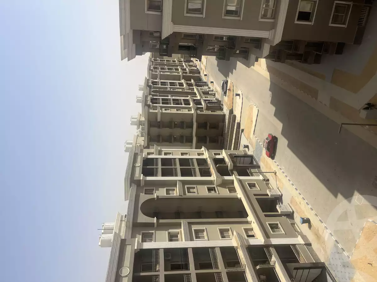 https://aqarmap.com.eg/ar/listing/6163684-for-rent-cairo-new-cairo-compounds-the-icon-gardens-compound-style-home