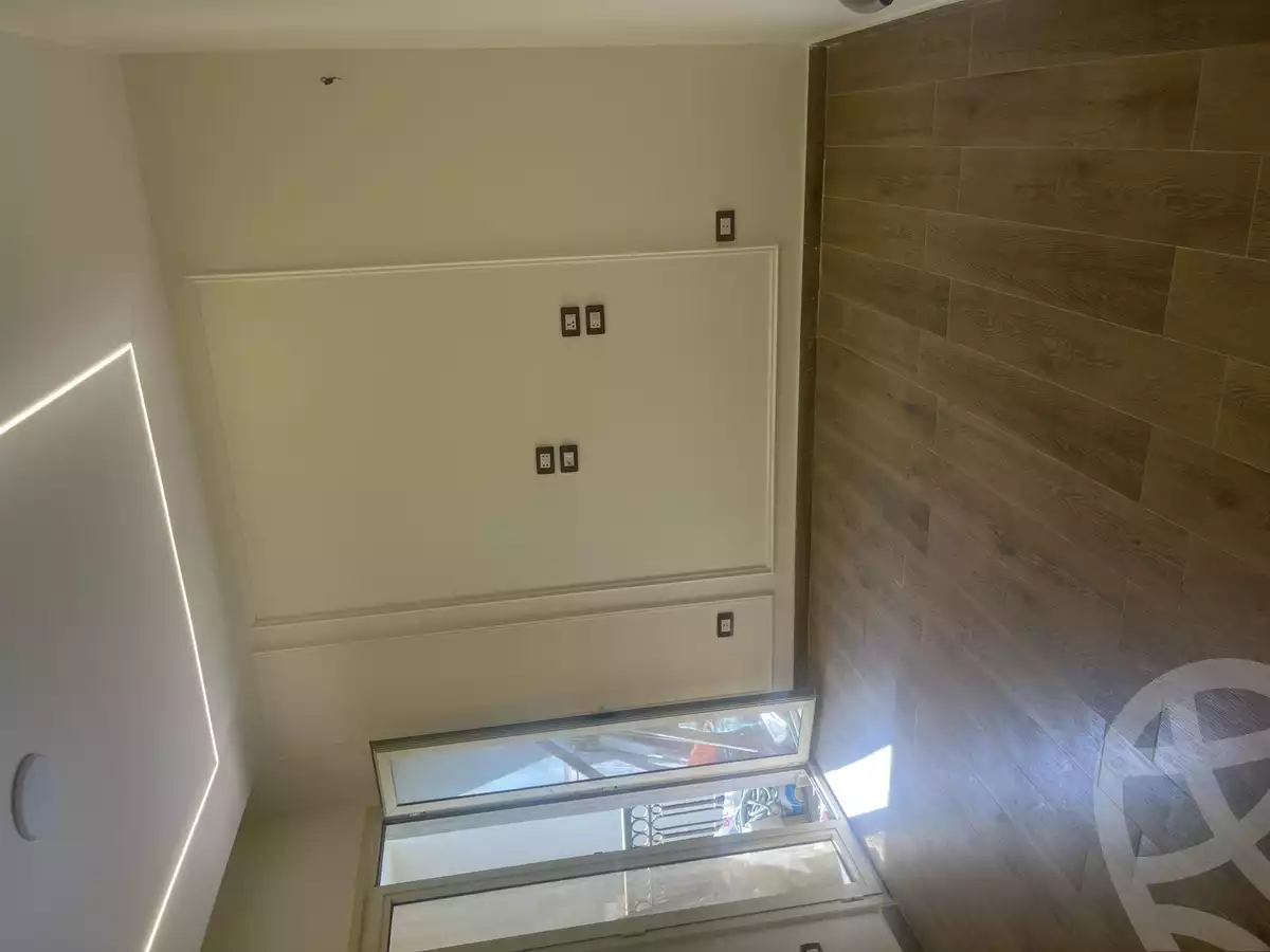 https://aqarmap.com.eg/ar/listing/6163684-for-rent-cairo-new-cairo-compounds-the-icon-gardens-compound-style-home
