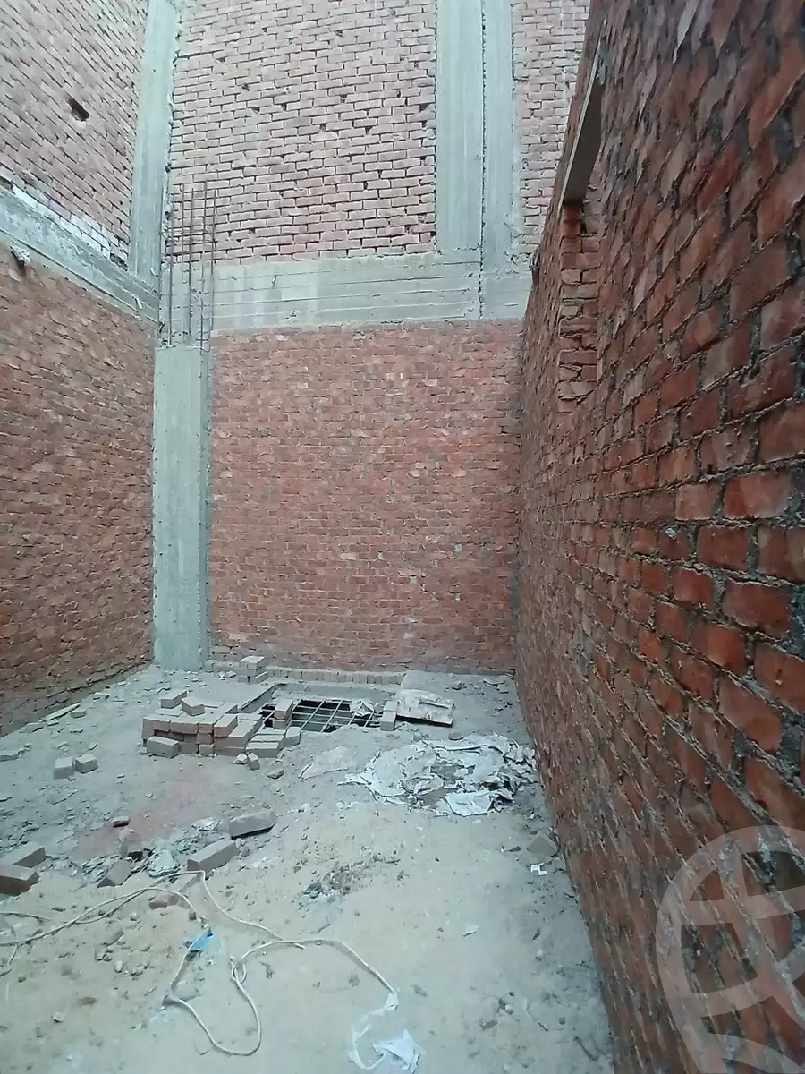https://aqarmap.com.eg/ar/listing/6164448-for-sale-qalyubia-shubra-el-khaima-el-shareaa-el-gadid-st