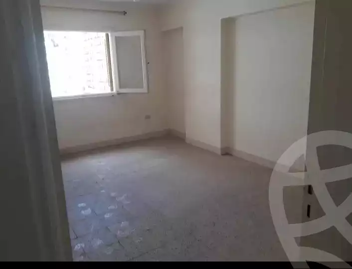 https://aqarmap.com.eg/en/listing/6165184-for-sale-alexandria-el-mandara-nabawy-al-mohandes-st