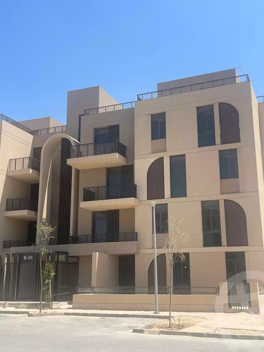 https://aqarmap.com.eg/en/listing/6165469-for-sale-cairo-el-sheikh-zayed-city-lshykh-zyd-ljdyd-vye