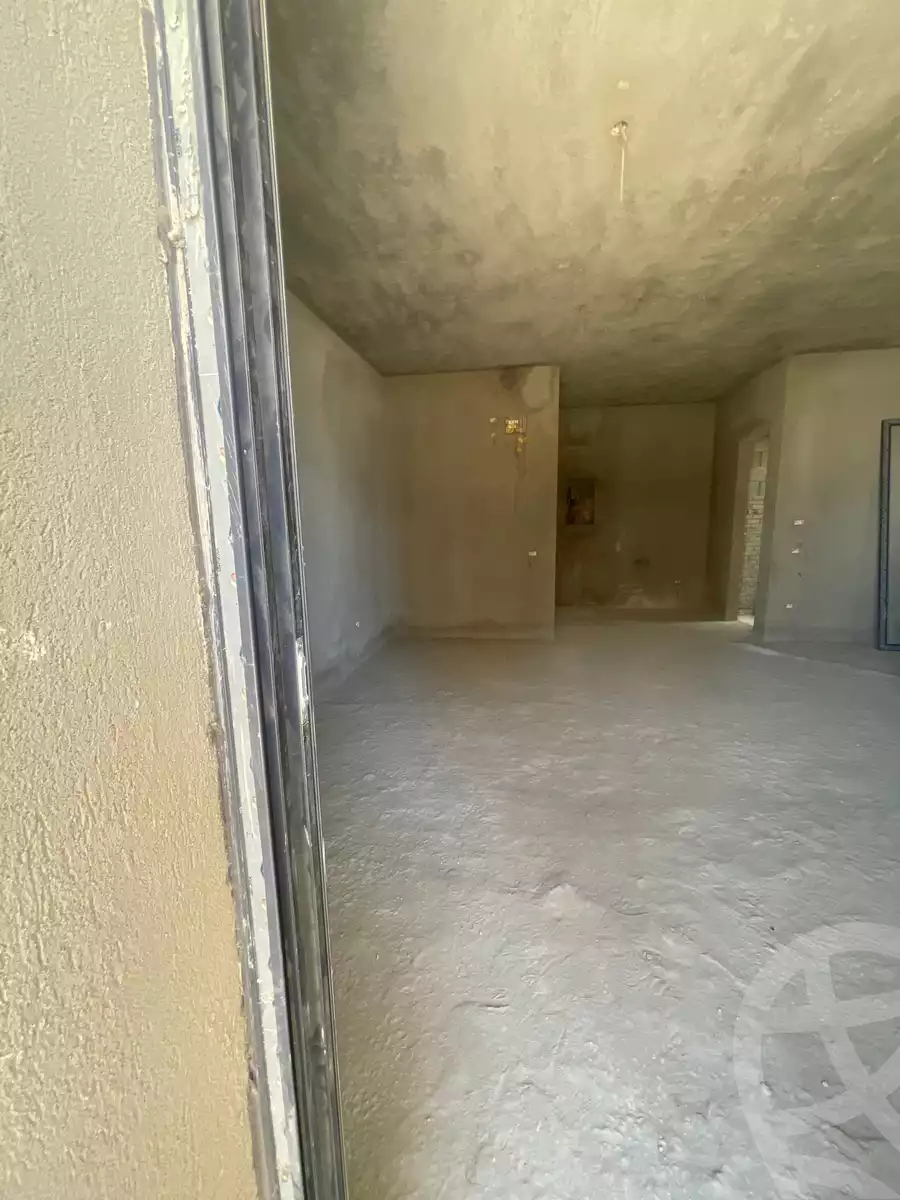https://aqarmap.com.eg/en/listing/6165469-for-sale-cairo-el-sheikh-zayed-city-lshykh-zyd-ljdyd-vye