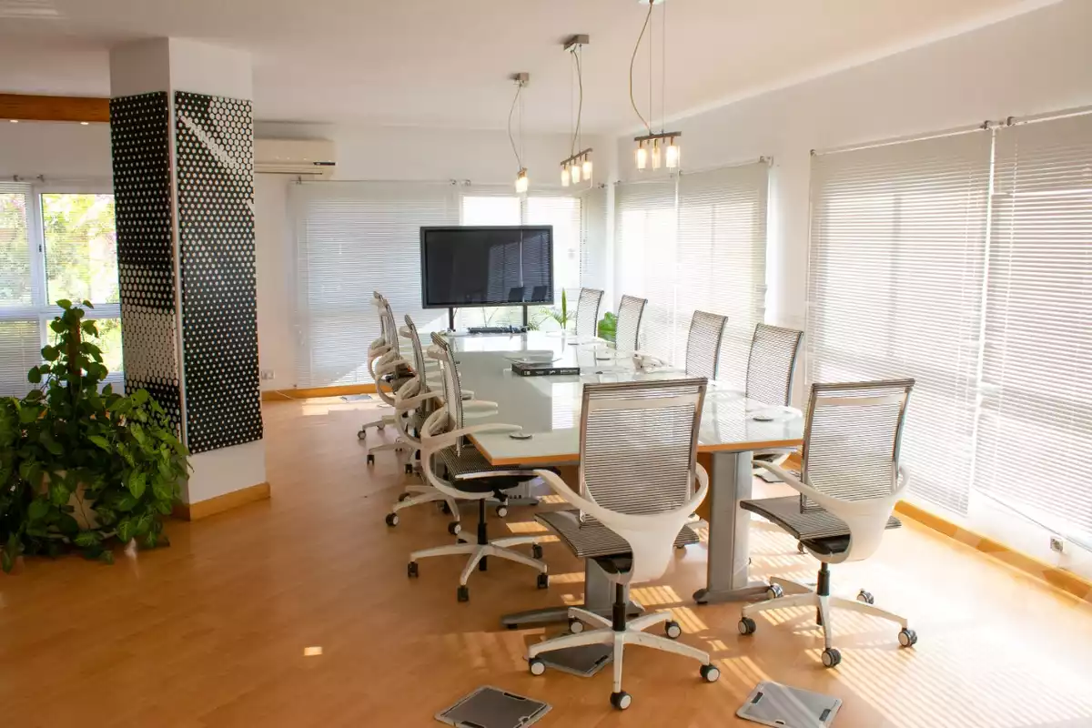 https://aqarmap.com.eg/ar/listing/6166092-for-rent-cairo-el-sheikh-zayed-city-compounds-beverly-hills
