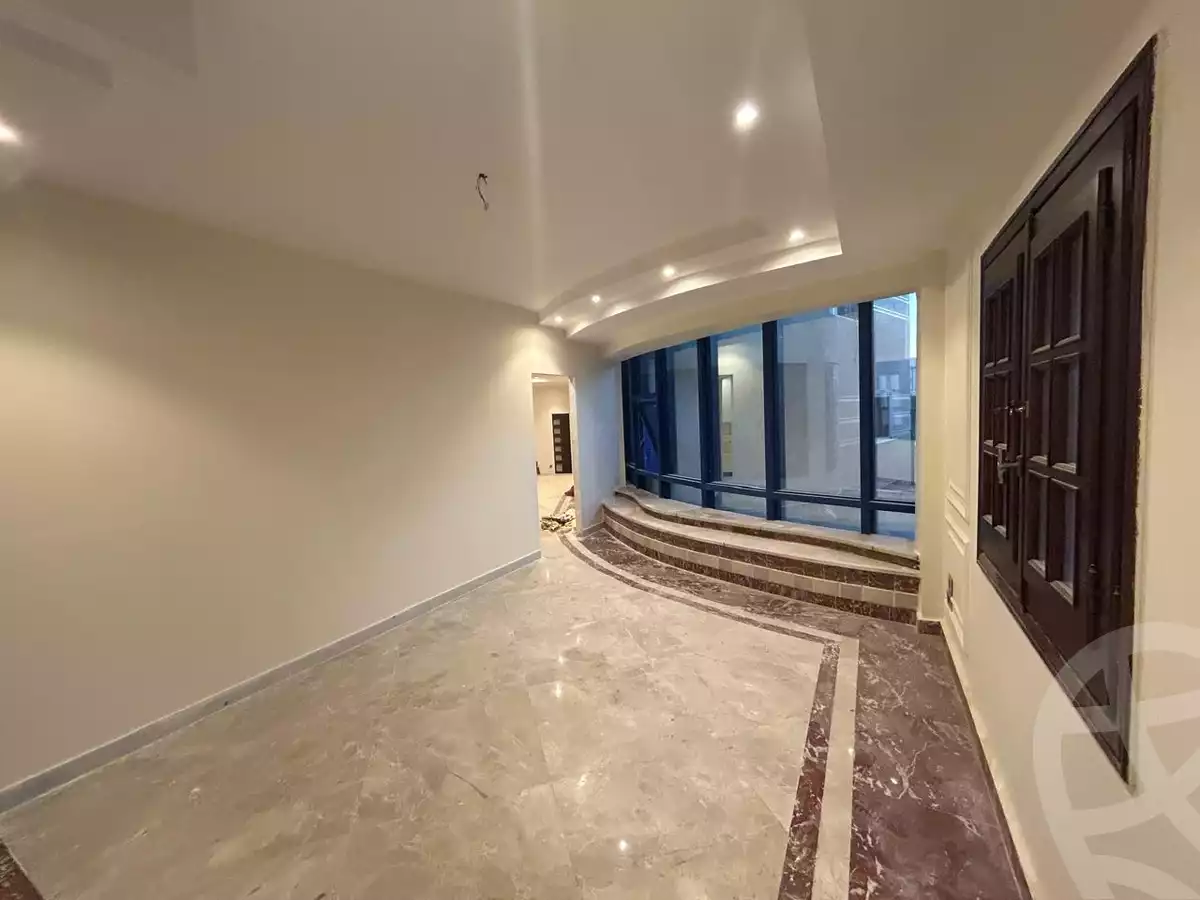 https://aqarmap.com.eg/en/listing/6166243-for-rent-cairo-new-cairo-ganob-el-akadamiya-south-academy-b-taha-hussein-st