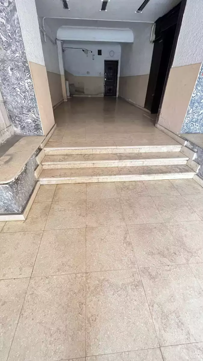https://aqarmap.com.eg/ar/listing/6166677-for-sale-cairo-el-mohandesen-shareaa-ahmed-orabi