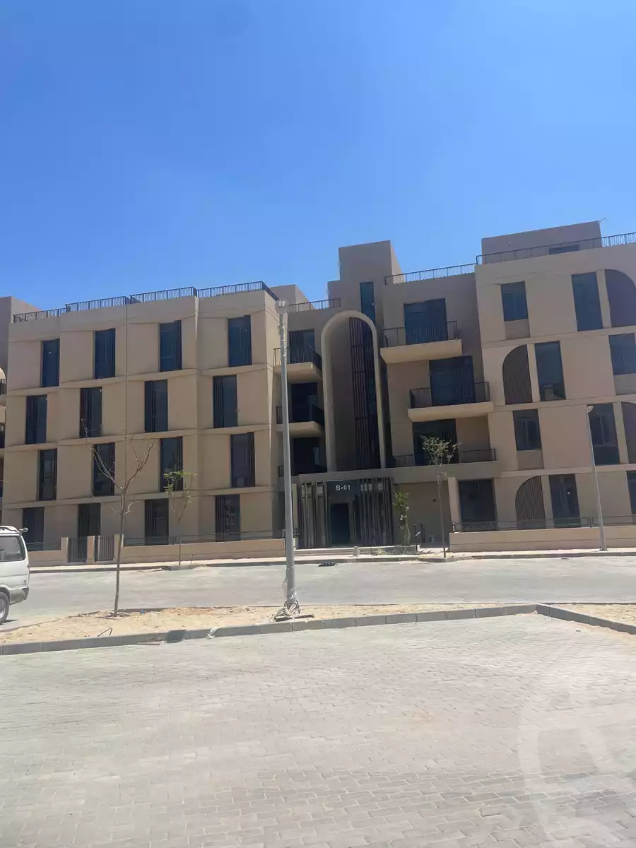 https://aqarmap.com.eg/en/listing/6166695-for-sale-cairo-el-sheikh-zayed-city-lshykh-zyd-ljdyd-vye