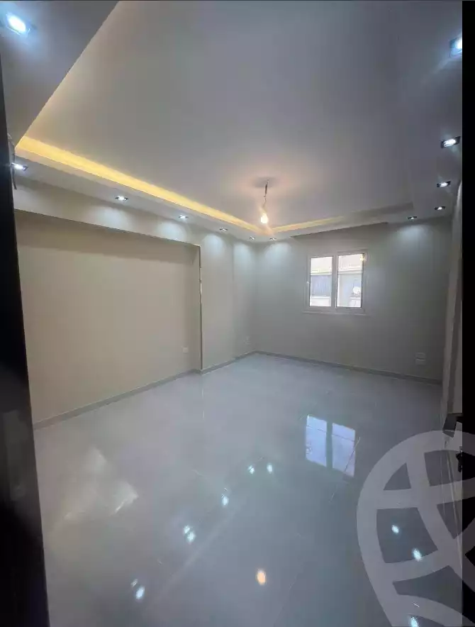https://aqarmap.com.eg/ar/listing/6167316-for-sale-cairo-helwan-helwan-el-sharkeya-abd-el-rahman-pasha-st