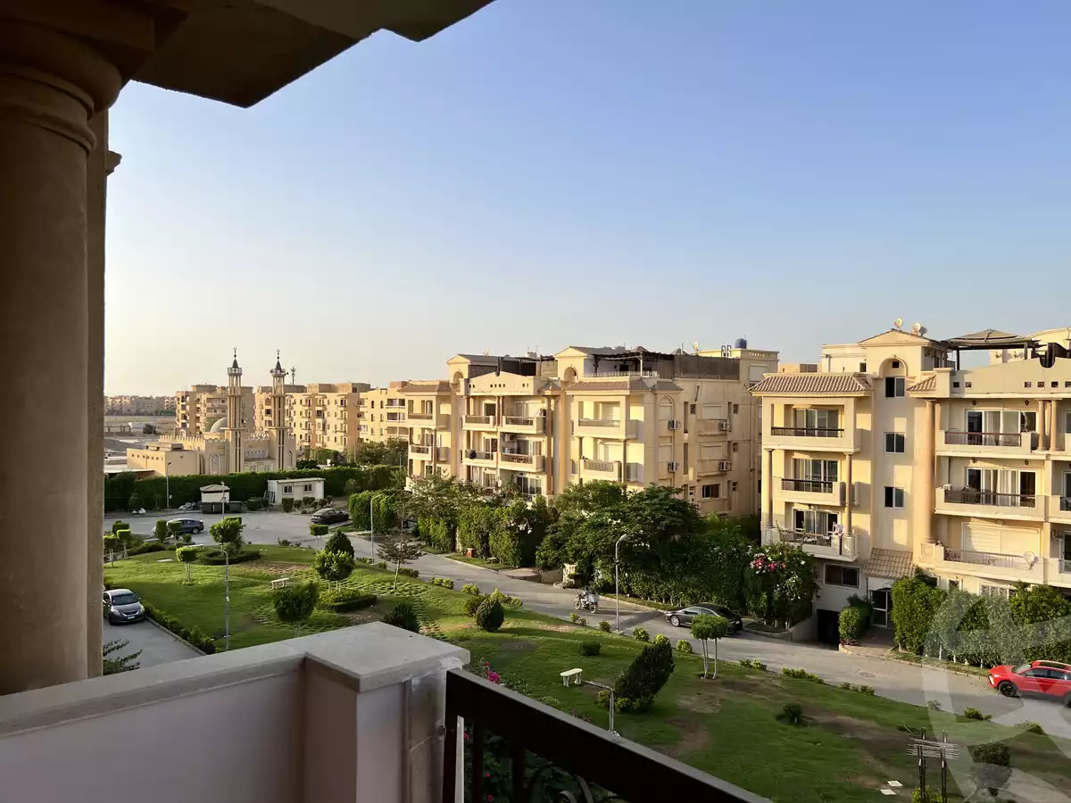 https://aqarmap.com.eg/en/listing/6167939-for-rent-cairo-6th-of-october-compounds-family-land