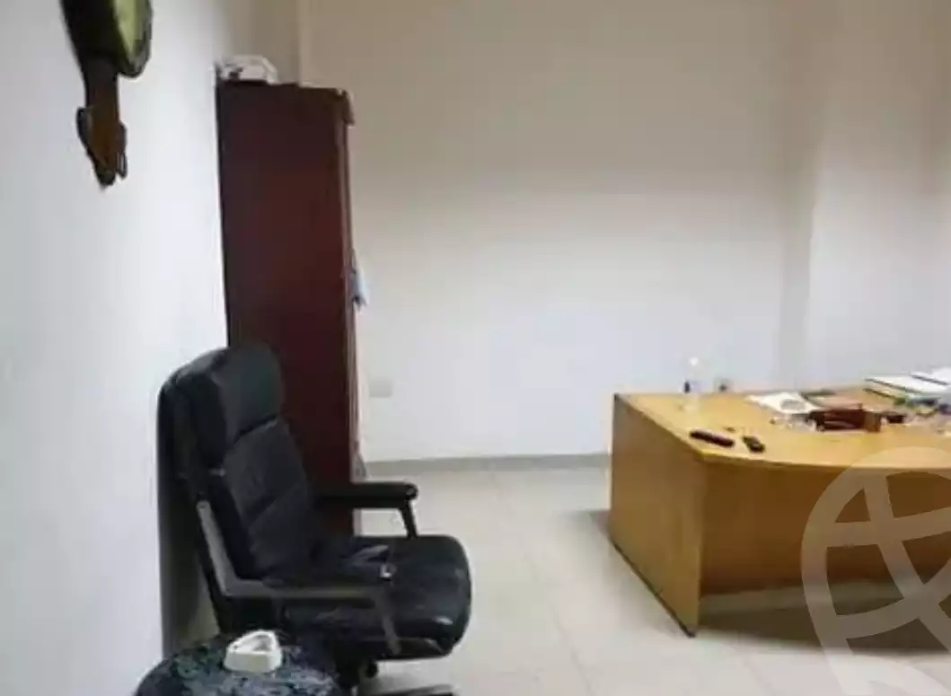 https://aqarmap.com.eg/en/listing/6168381-for-rent-alexandria-camp-cesar-port-said-street