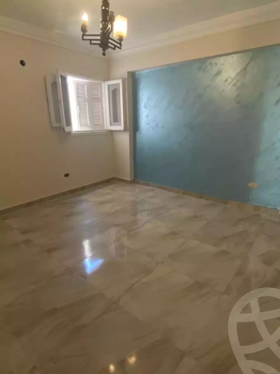 https://aqarmap.com.eg/en/listing/6168711-for-sale-alexandria-sydy-bshr-sydy-bshr-bhry-shr-mhmwd-l-yswy