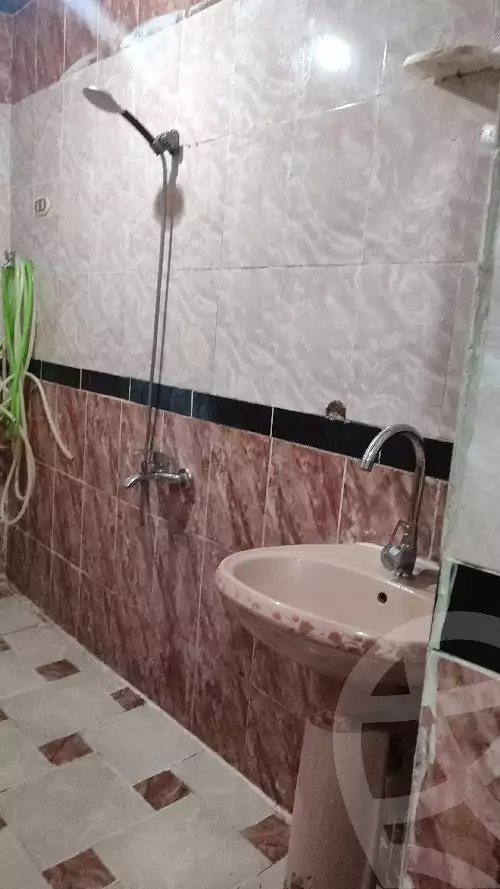 https://aqarmap.com.eg/en/listing/6169168-for-sale-alexandria-alhadara-lhdr-qbly-mansheyet-el-nozha