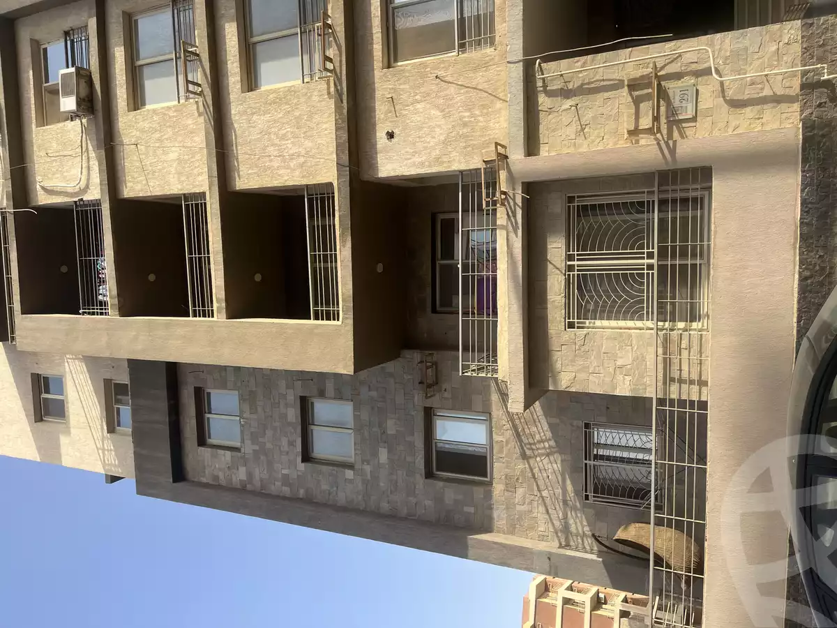 https://aqarmap.com.eg/ar/listing/6169249-for-sale-cairo-new-cairo-compounds-dar-misr-el-koronfel