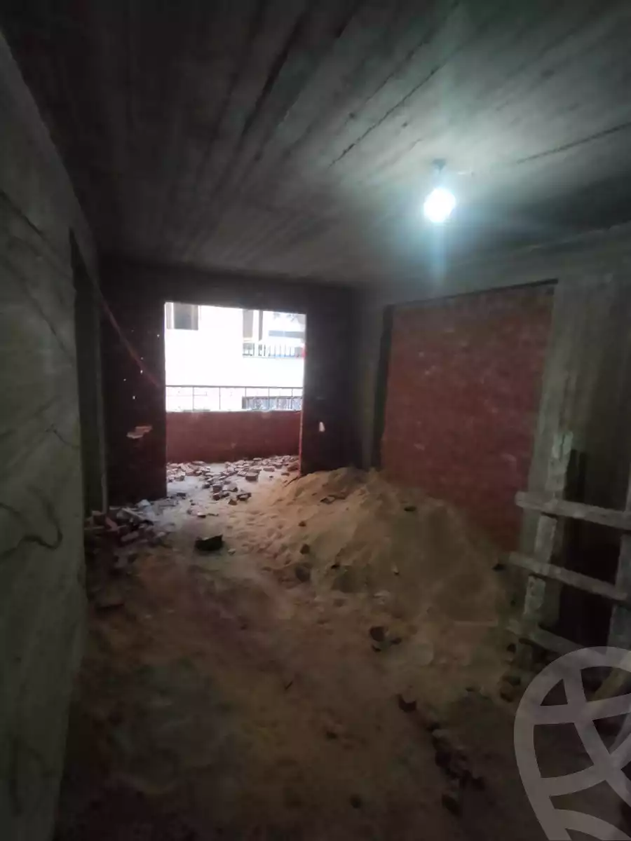 https://aqarmap.com.eg/ar/listing/6169282-for-sale-qalyubia-shubra-el-khaima-bahtim-metwally-el-shaarawy-st