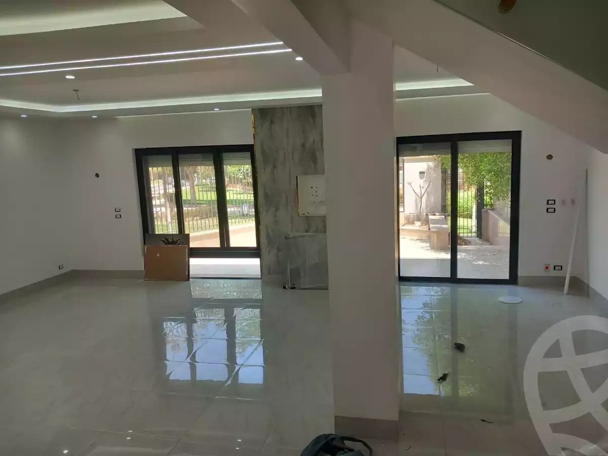 https://aqarmap.com.eg/en/listing/6169643-for-rent-cairo-el-sheikh-zayed-city-compounds-kmbwnd-wyst-twn-swdyk