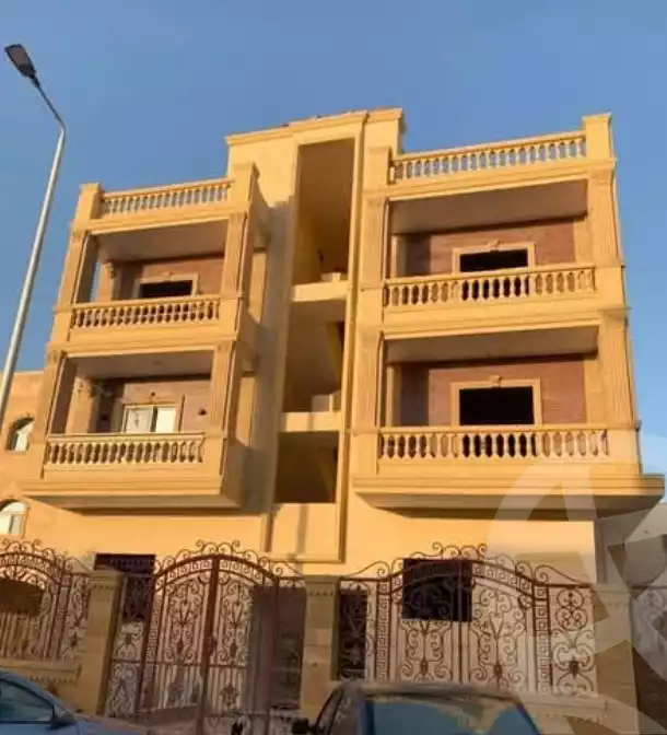https://aqarmap.com.eg/ar/listing/6169809-for-sale-cairo-el-shorouk-lmntq-lthmn