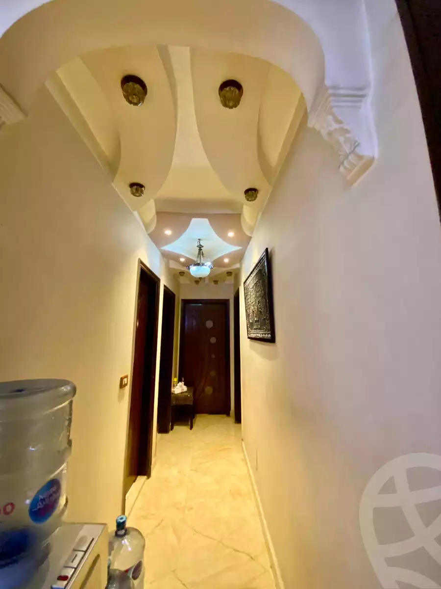 https://aqarmap.com.eg/ar/listing/6170811-for-sale-cairo-helwan-kwrnysh-hlwn