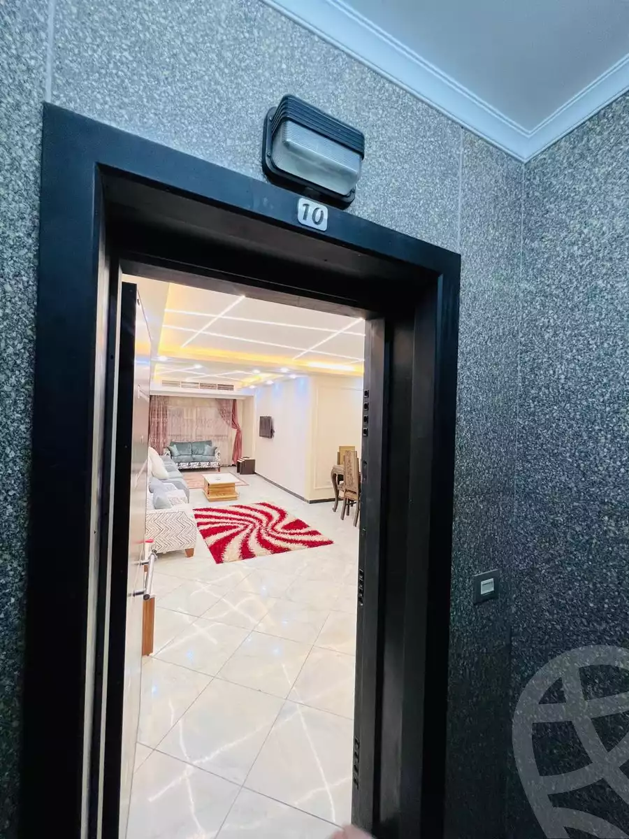 https://aqarmap.com.eg/en/listing/6171312-for-rent-cairo-manial-manial-st