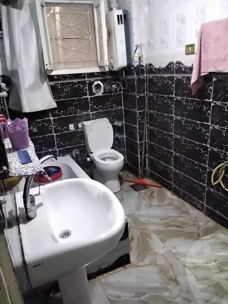 https://aqarmap.com.eg/ar/listing/6171417-for-sale-cairo-ain-shams-6-october-st