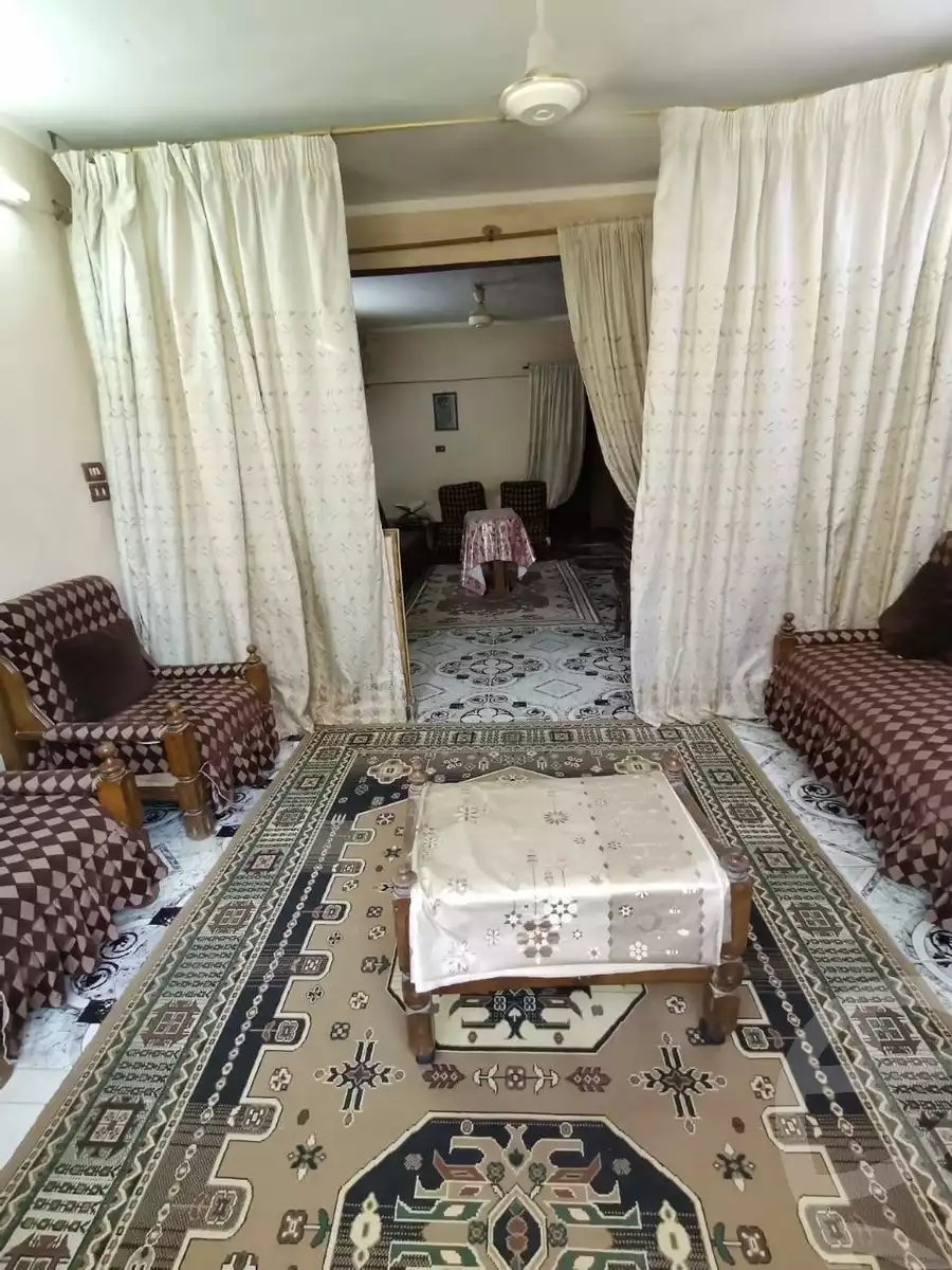 https://aqarmap.com.eg/en/listing/6171420-for-sale-cairo-helwan-el-masaken-el-iqtsadeyah-ahmed-badawy-st